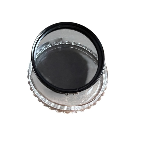 Crystal optics 52mm C-P.L Screw In Filter Made in Japan Pre-owned - Picture 2 of 6